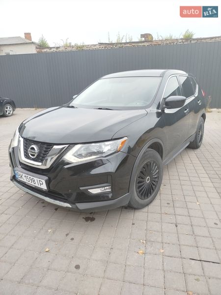 Nissan Rogue 2017