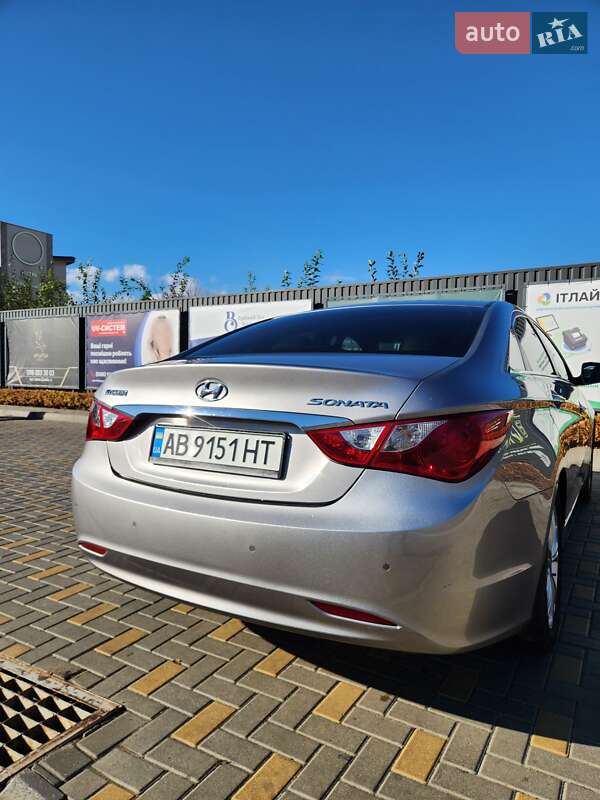 Hyundai-4