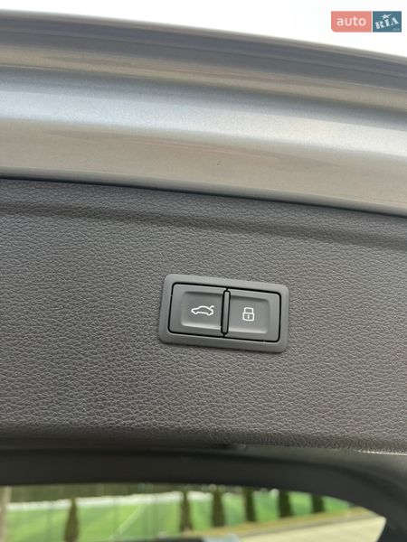 Audi-29