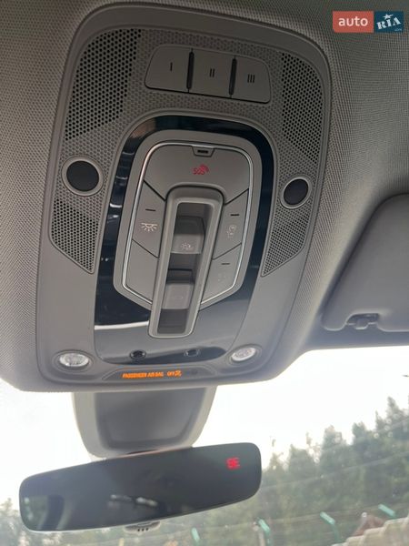 Audi-32