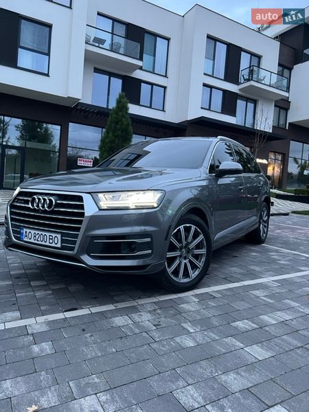 Audi-3