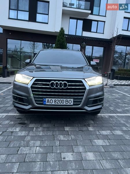 Audi-21
