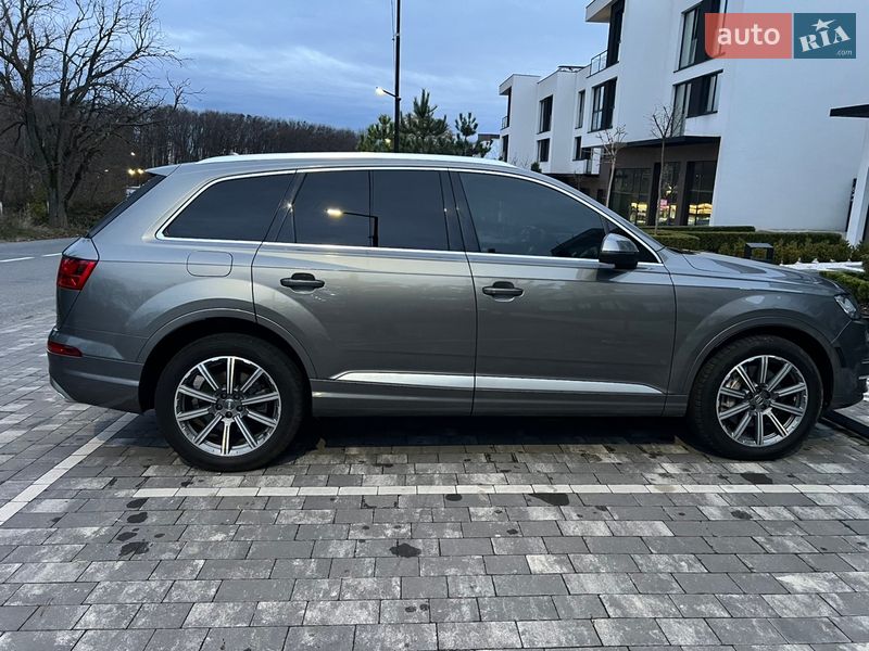 Audi-2