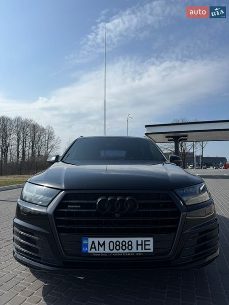 Audi-8