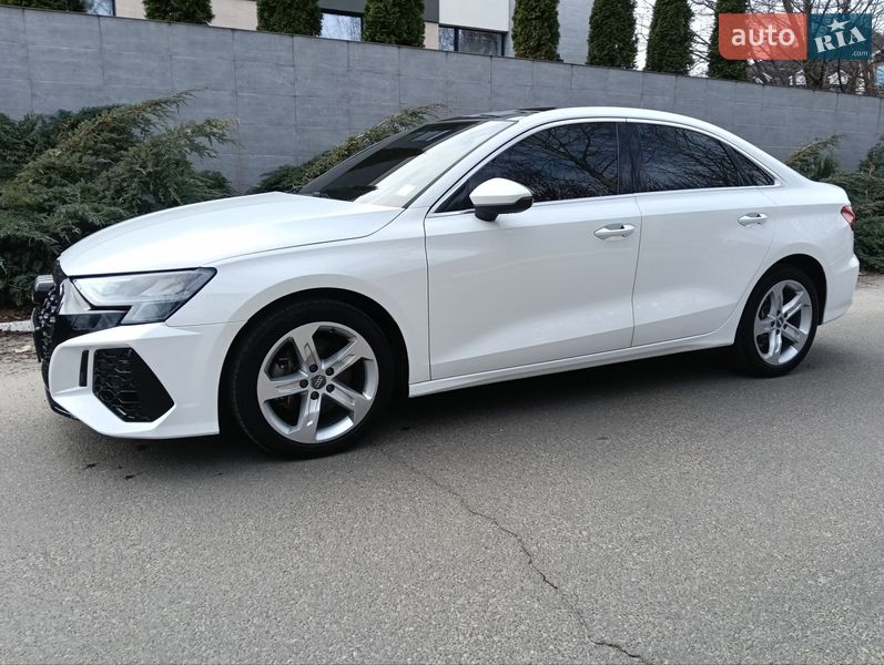 Audi-4