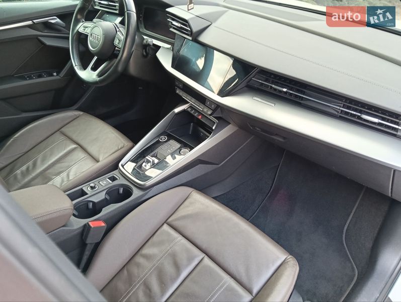 Audi-23