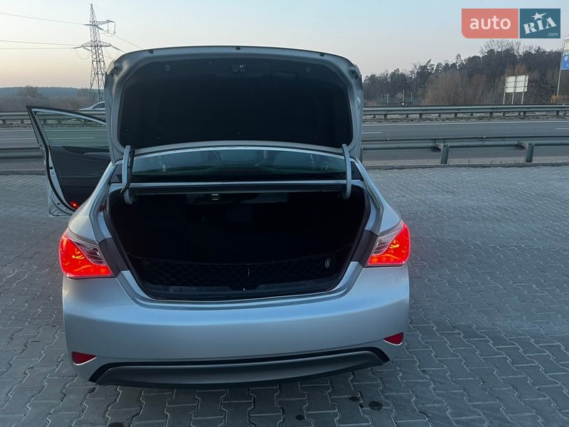 Hyundai-3