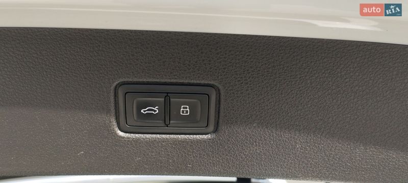 Audi-3