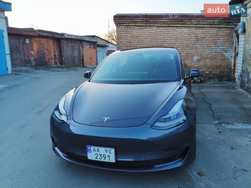 Tesla-14