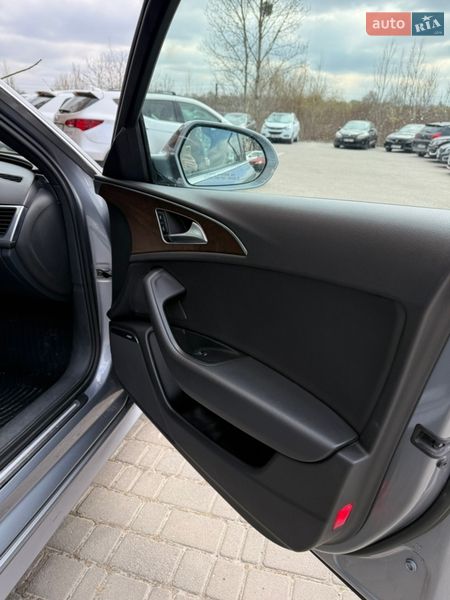 Audi-0