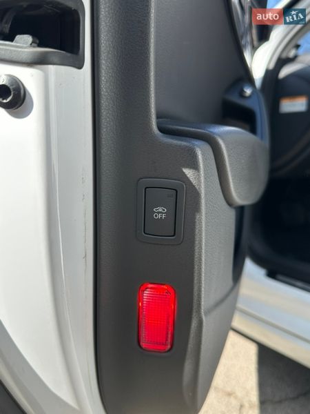 Audi-0