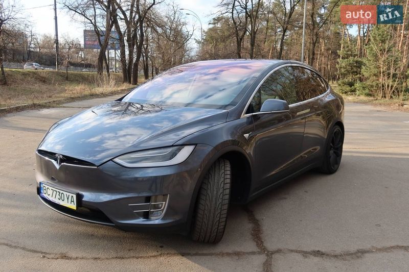 Tesla-3