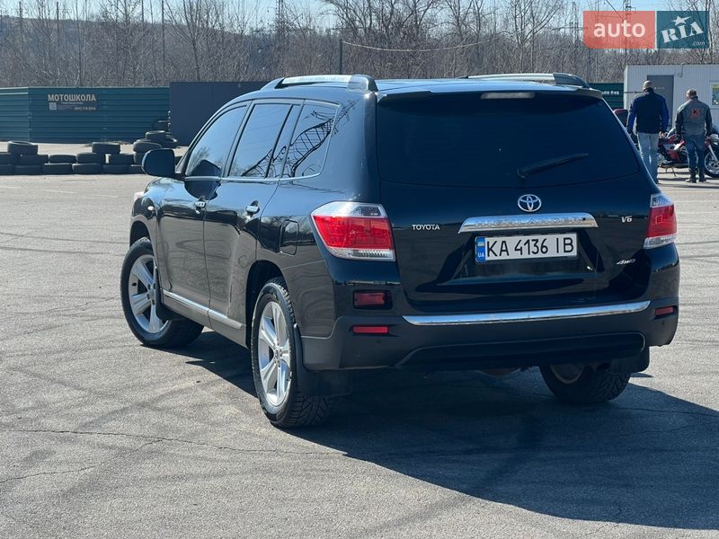 Toyota-22