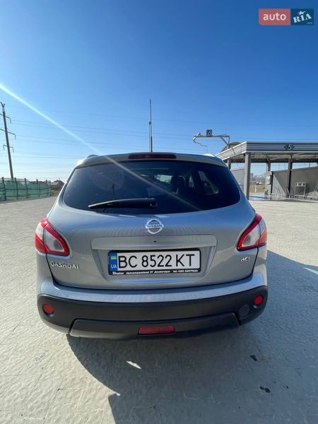 Nissan-10