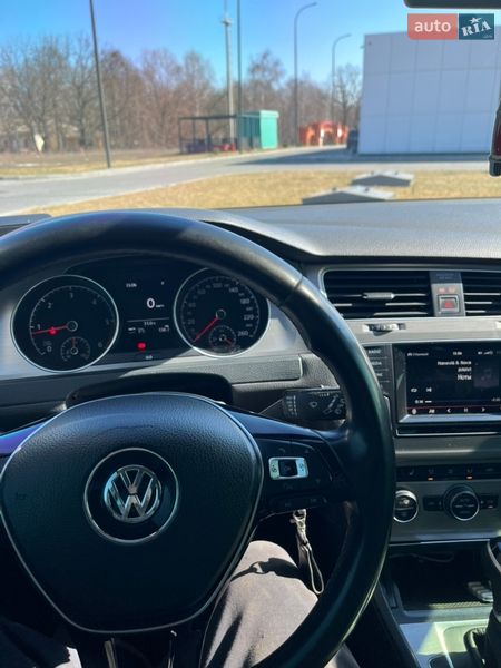 Volkswagen Golf 2014