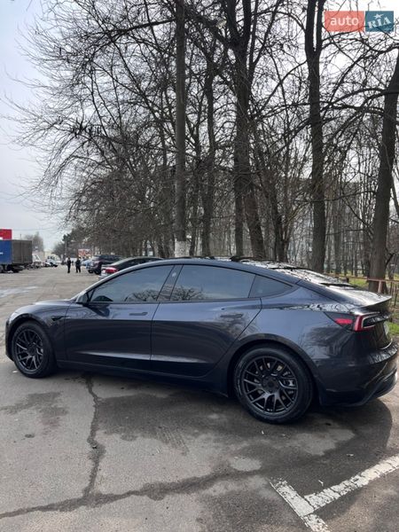 Tesla-4