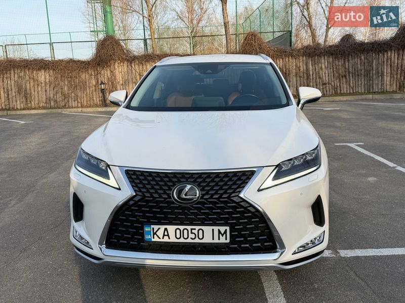 Lexus-3