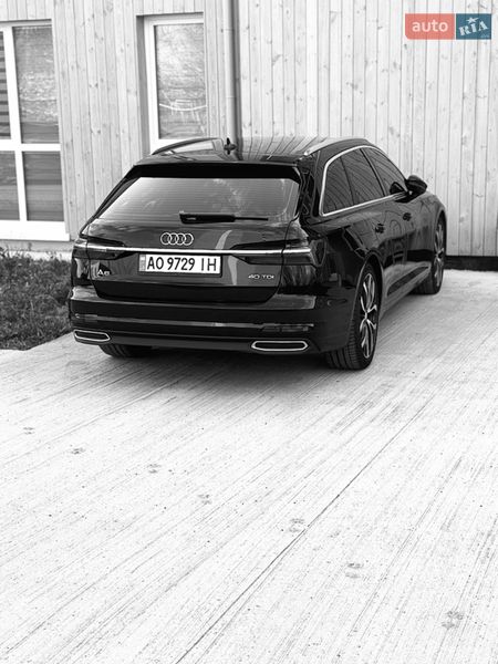 Audi-0