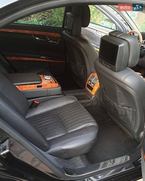 Mercedes-Benz S-Class 2008