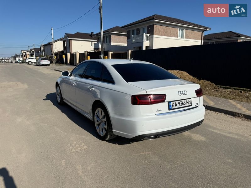 Audi-33