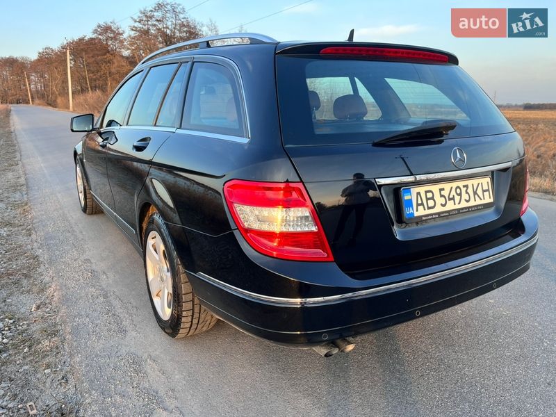 Mercedes-Benz-4