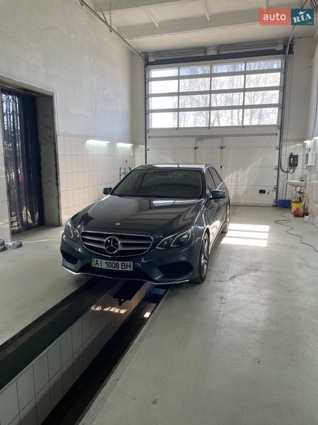 Mercedes-Benz-6