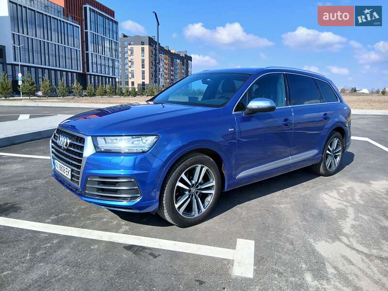 Audi-6