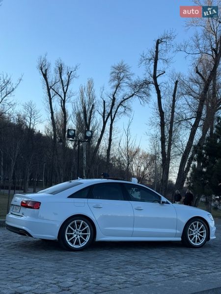 Audi-9