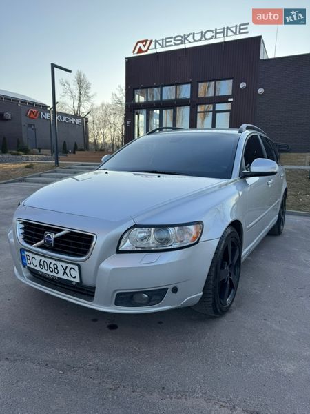 Volvo-8