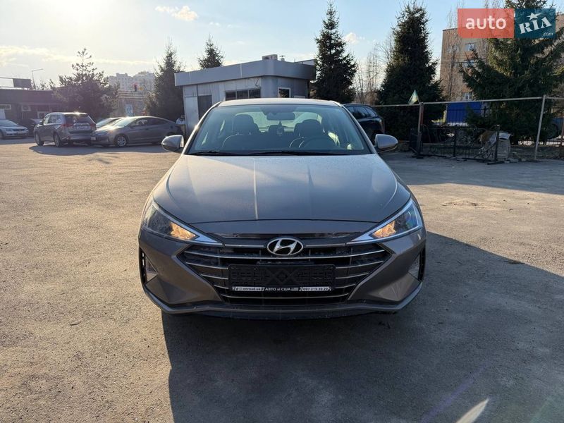 Hyundai-22