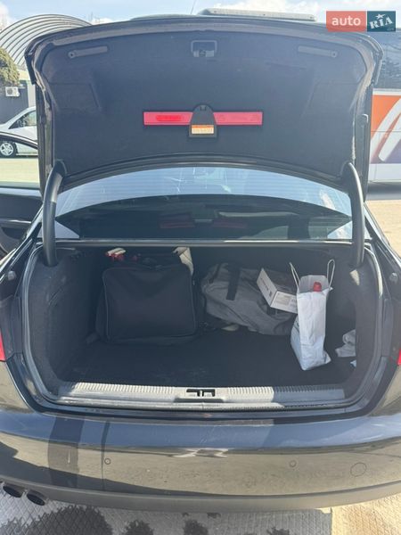 Audi-3
