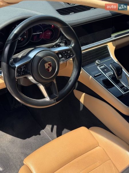 Porsche-19