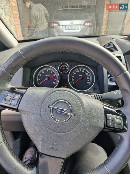 Opel-0