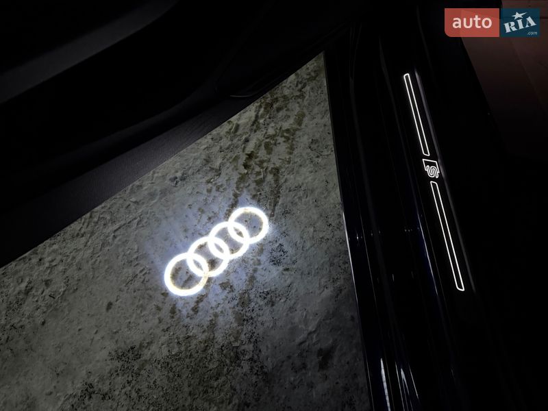 Audi-48