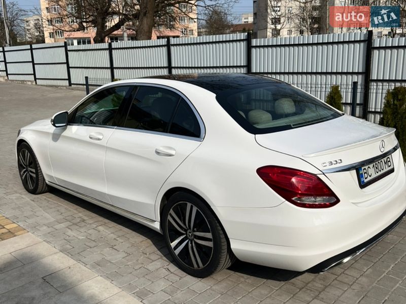 Mercedes-Benz-6
