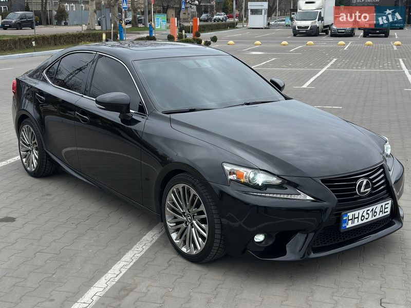 Lexus-23