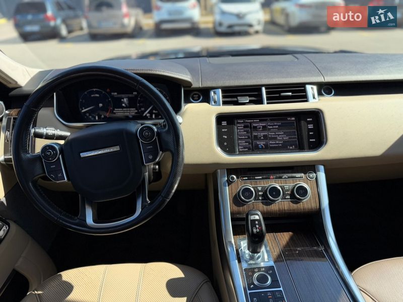 Land Rover-14