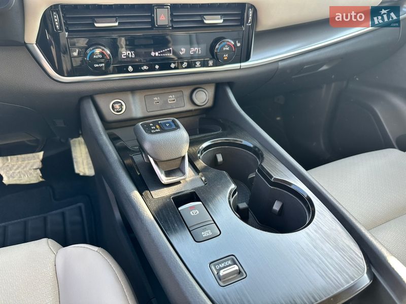 Nissan-39