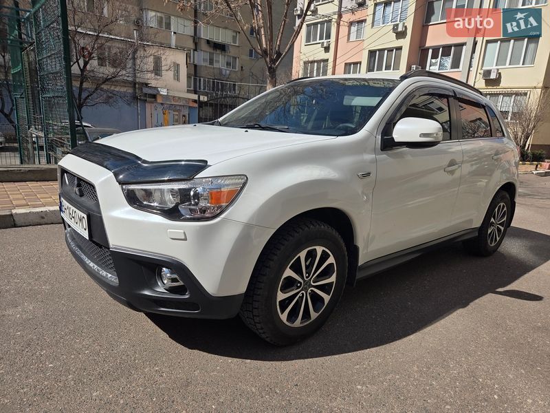Mitsubishi-2