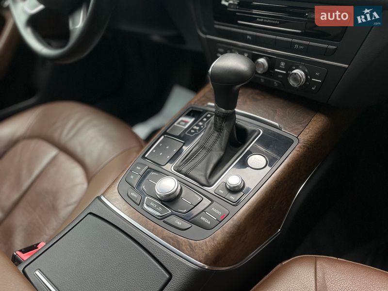 Audi-22
