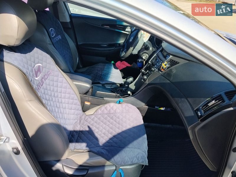 Hyundai-14
