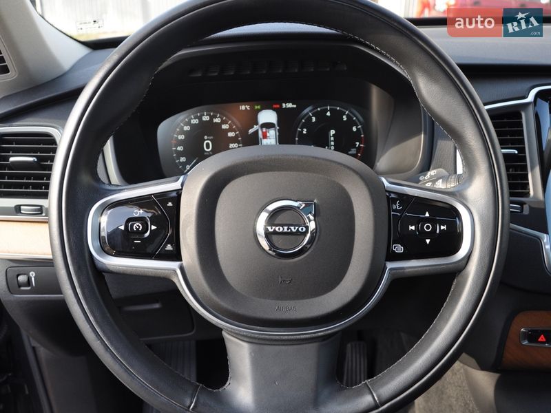 Volvo-36