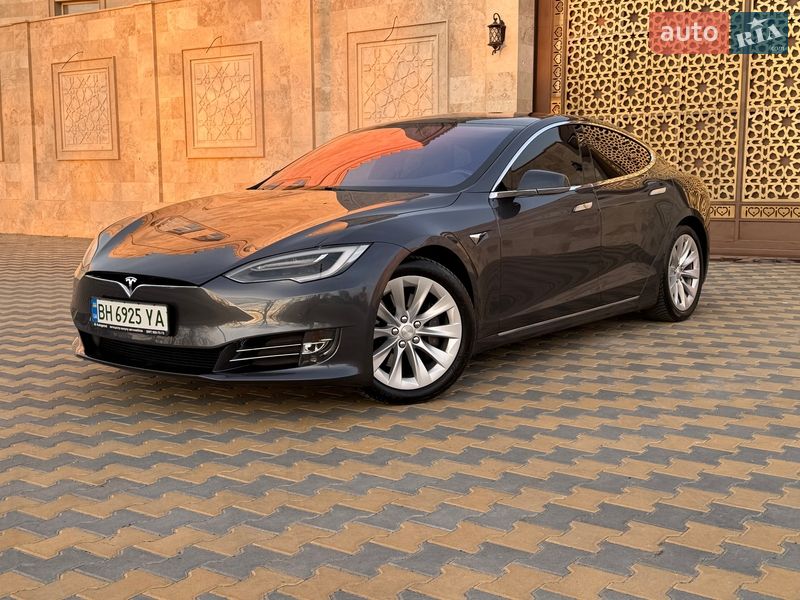 Tesla-41