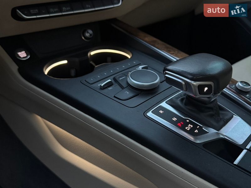 Audi-0