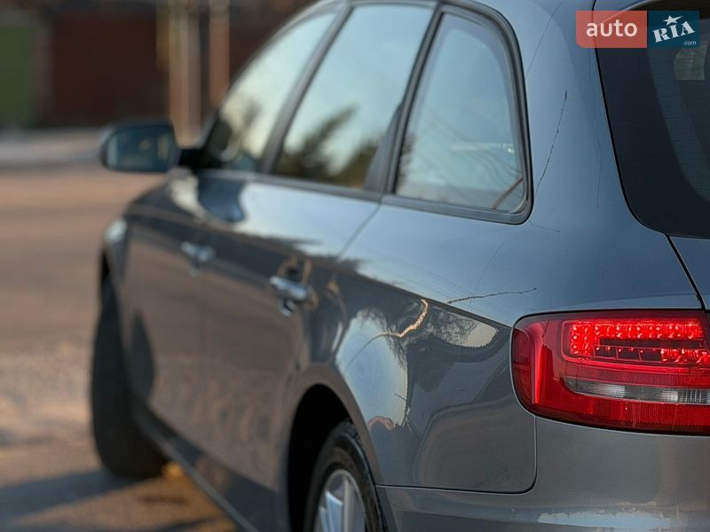 Audi-45