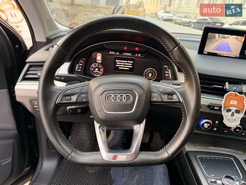 Audi-6