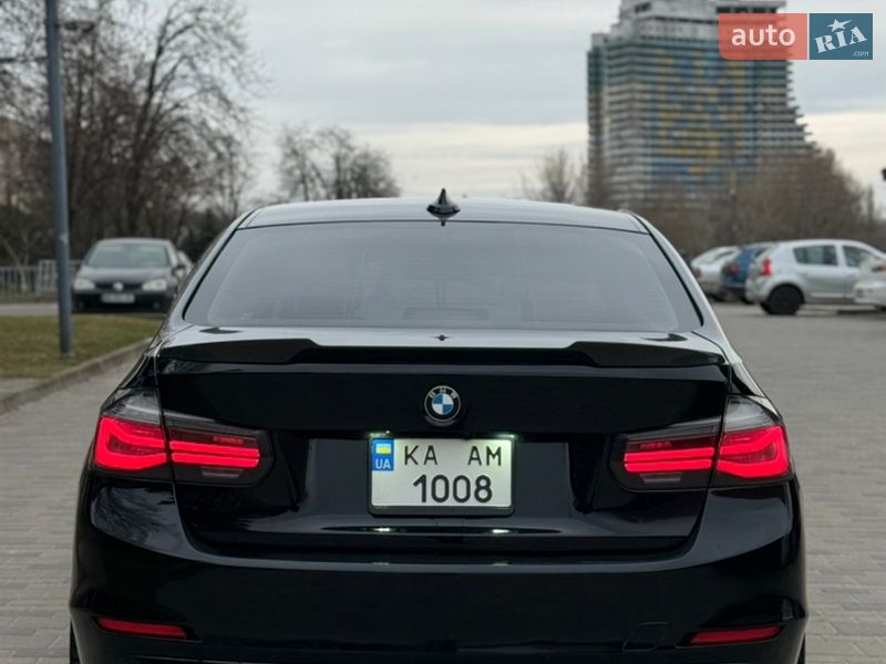 BMW-8