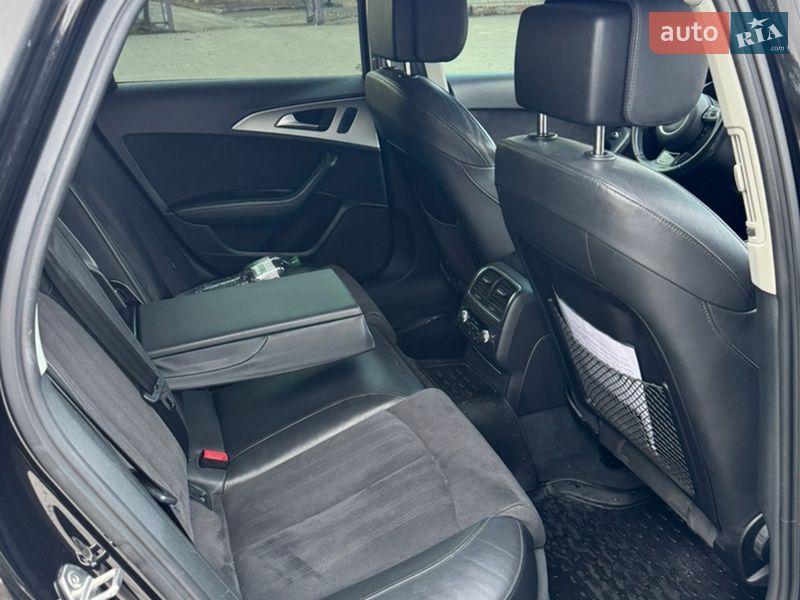 Audi-0