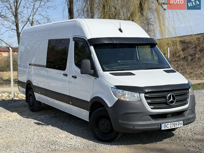 Mercedes-Benz-35