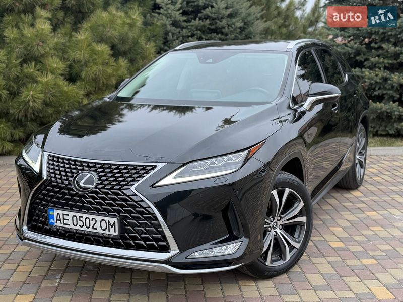 Lexus-19